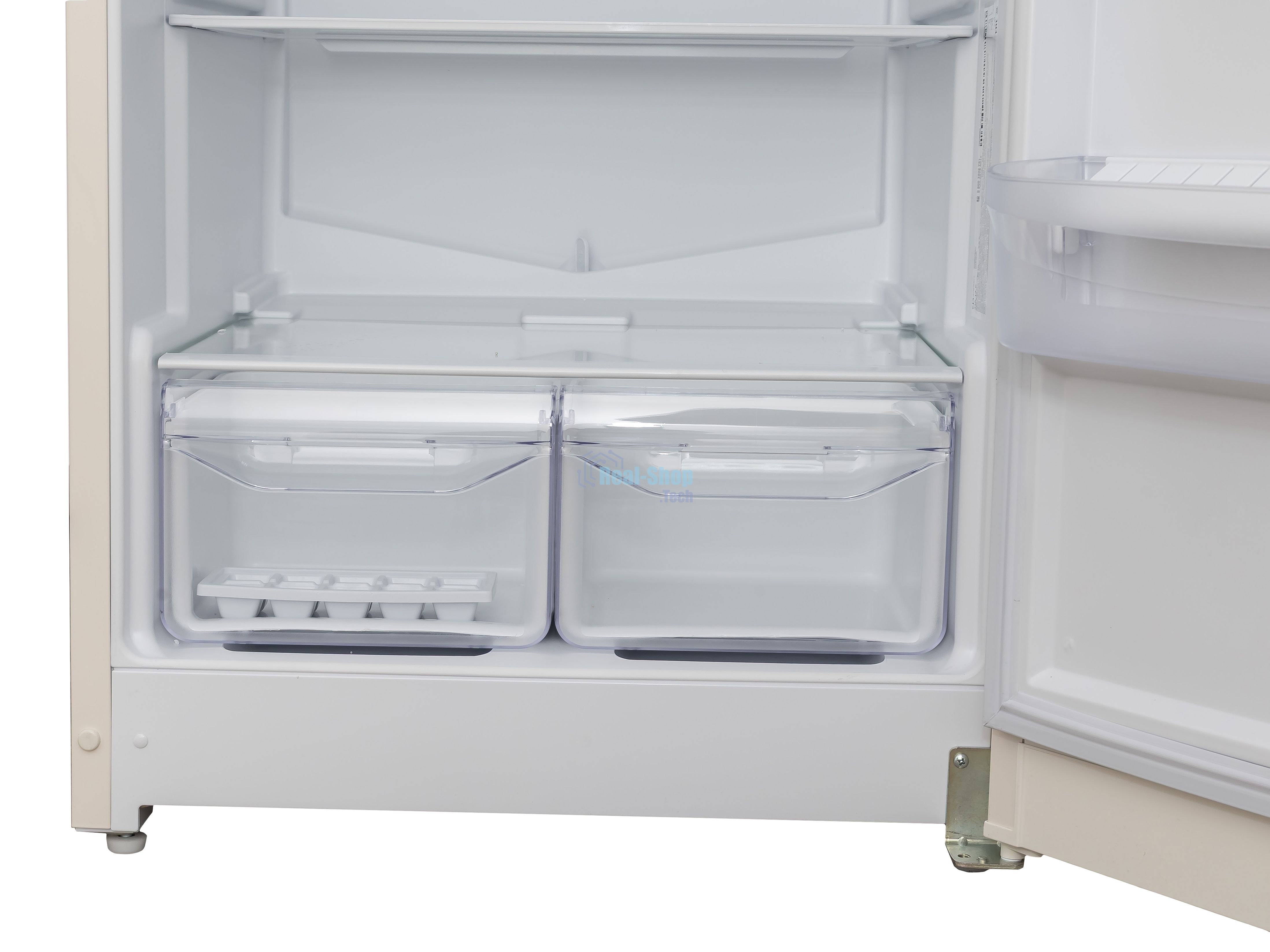Холодильник Indesit TIA 14 E Бежевый двухкамерный 194/51 л морозилка сверху, капельная система