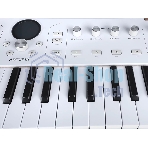 Сценическая клавиатура 230721 Arturia AstroLab 37 White Astrolab White 37 клавиш, полувзвешенная механика, 10 звуковых движков, вокодер, 10 кнопок пресетов, 4 макрорегулятора, MIDI-вход, USB-C и USB-A; аудио Bluetooth; WiFi, цвет белый