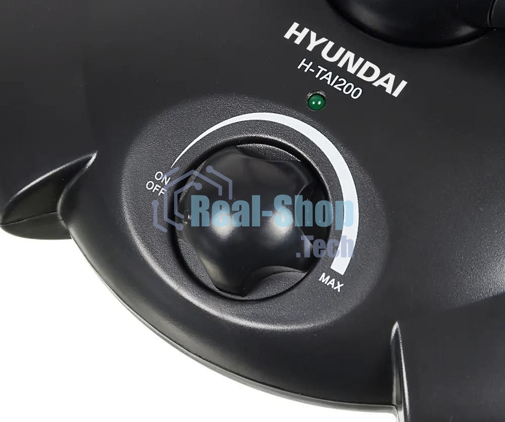 Антенна телевизионная Hyundai H-TAI200 15дБ активная черный
