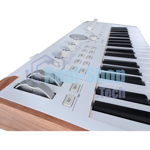 Сценическая клавиатура 230721 Arturia AstroLab 37 White Astrolab White 37 клавиш, полувзвешенная механика, 10 звуковых движков, вокодер, 10 кнопок пресетов, 4 макрорегулятора, MIDI-вход, USB-C и USB-A; аудио Bluetooth; WiFi, цвет белый