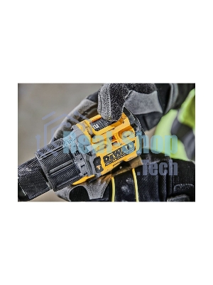 Дрель-шуруповерт аккумуляторная DeWalt DCD805P2T-QW, 18В, 2 АКБ, Кейс