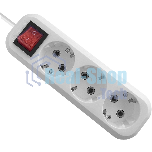 Удлинитель с заземлением Defender L330 16 А, 5 м, заземление, выключатель