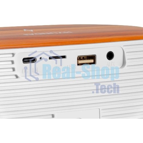 Радиобудильник Hyundai H-RCL231 белый LCD подсв:белая часы:цифровые FM