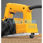 Рубанок электрический DeWalt D26676-IN 550 Вт. 82 мм. D26676