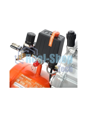 Компрессор Patriot EURO 24-240K + набор пневиоинструмента KIT 5В1.5кВт 220В 240л/мин 24л