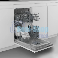 Встраиваемая посудомоечная машина Hotpoint HIS 1D67