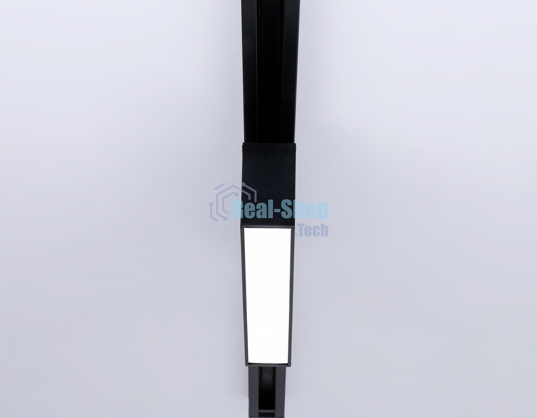 Трековый однофазный светильник Ambrella light GL6767 BK черный LED 12W 4200K 300*22*48