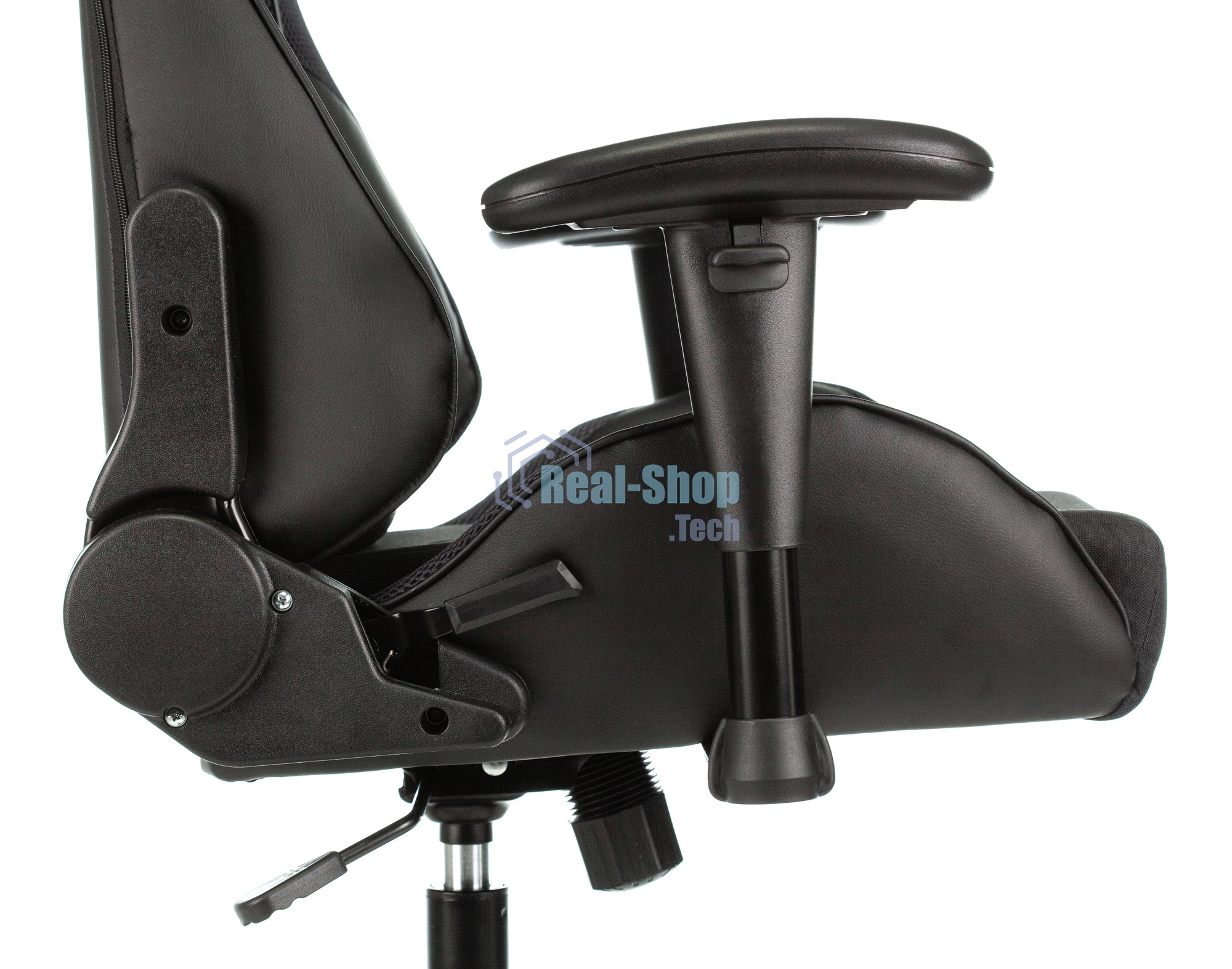 Кресло Бюрократ VIKING 4 AERO BLACK EDITION черный, экокожа, 120 кг, механизм качания
