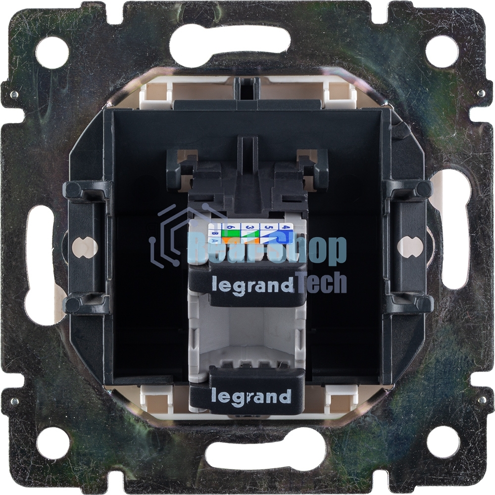 Компьютерная розетка Legrand Valena 774230, белая RJ45 5 кат UTP