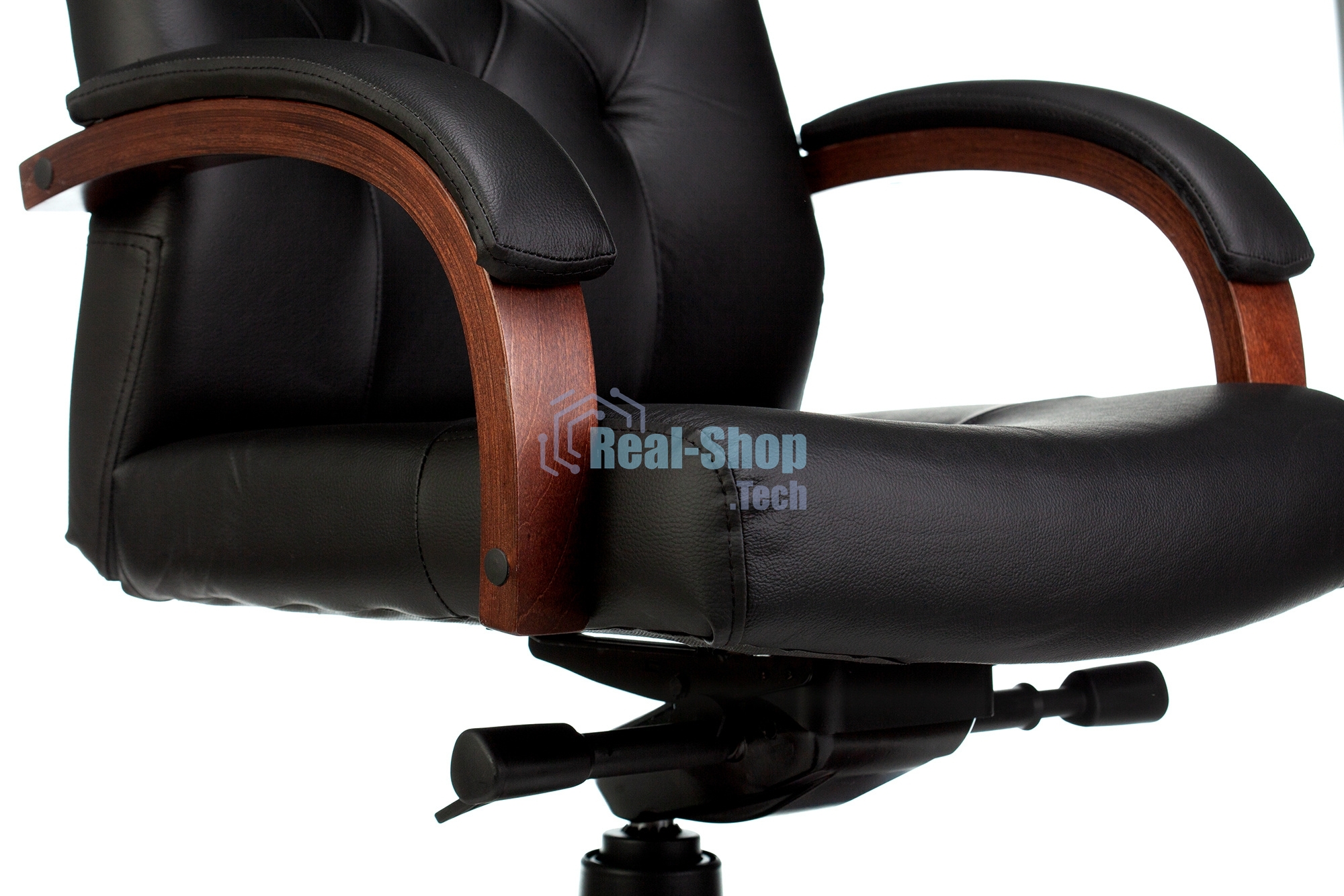 Кресло Бюрократ T-9928WALNUT черный, кожа